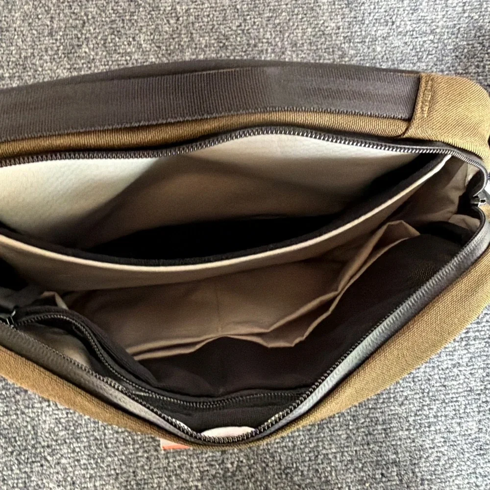 NEW Alpaka Go Sling Axoflux Army Green 600D Crossbody Tech Bag 5.5L